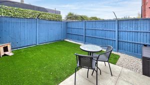 Photo 9- click for photo gallery